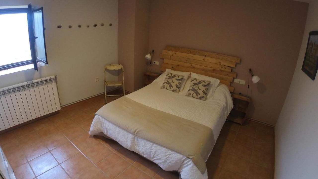 Castell De Ceuro. Hotel Rural Ogern Εξωτερικό φωτογραφία